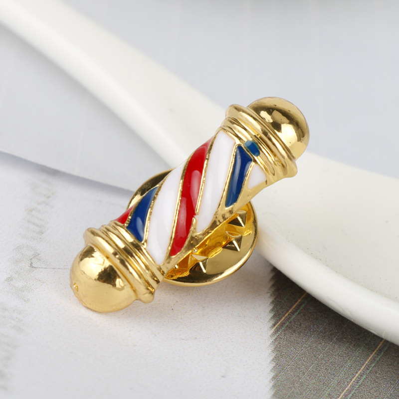 Model Kit Clipper - Classic Badge Brooch Pin Barber Shop