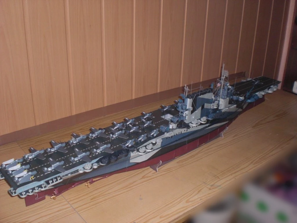 Model Kit Uss Iowa - 1:200 Scale USS Saratoga (CV-3) Aircraft