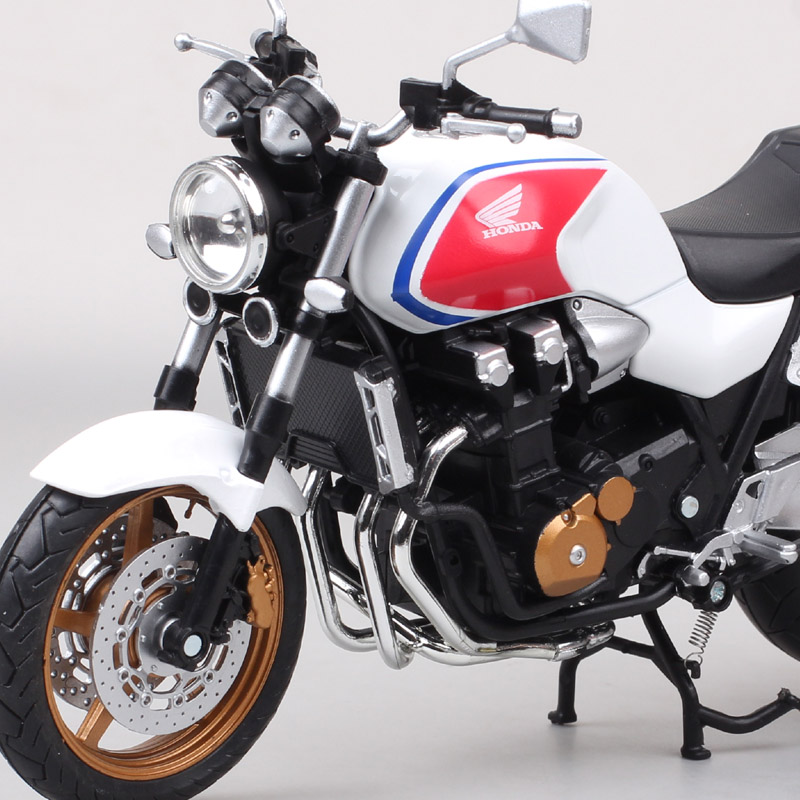 1/12 Honda CB1300SF Motorcycle - Model Kit Aoshima ulasan dan harga