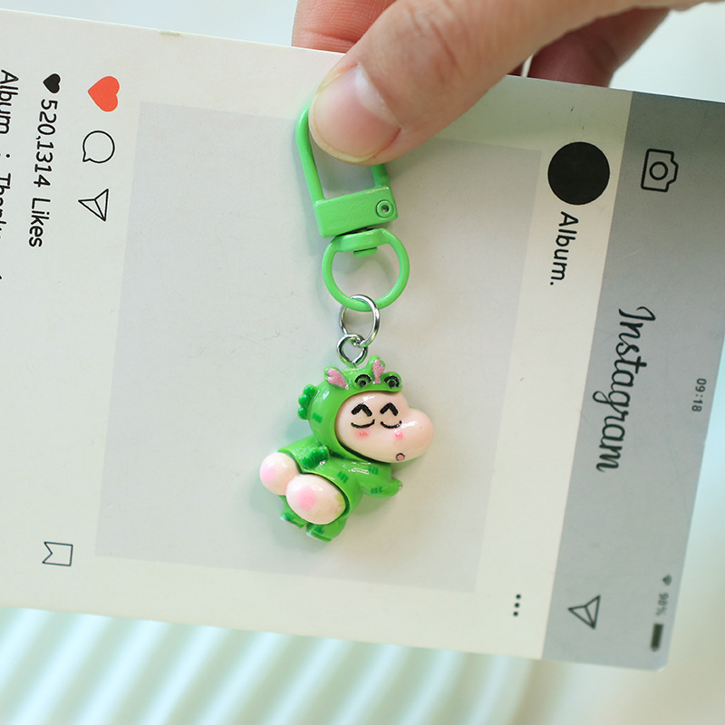 Crayon Shin-chan Keychain High - Model Kit Resin ulasan dan harga