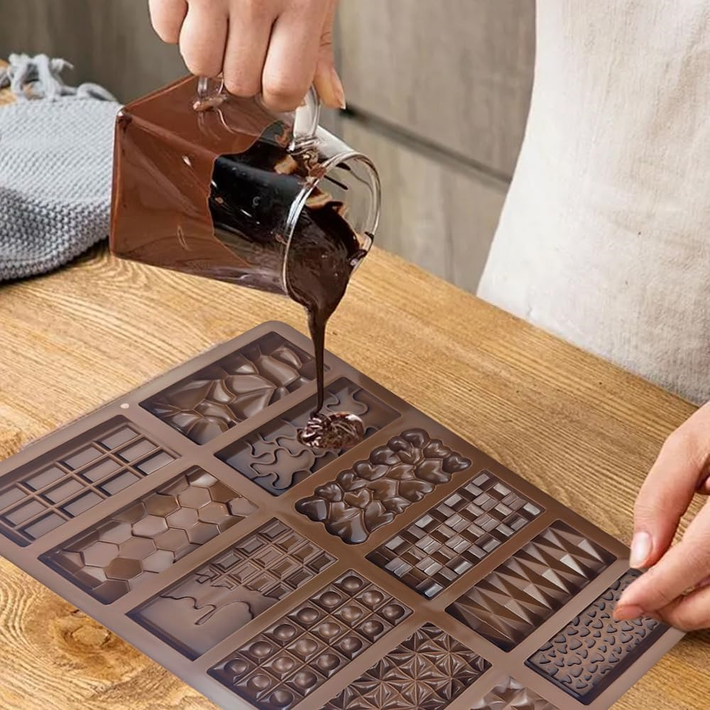 12 In 1 Chocolate Molds Dubai  - Model Kit For Beginners ulasan dan harga